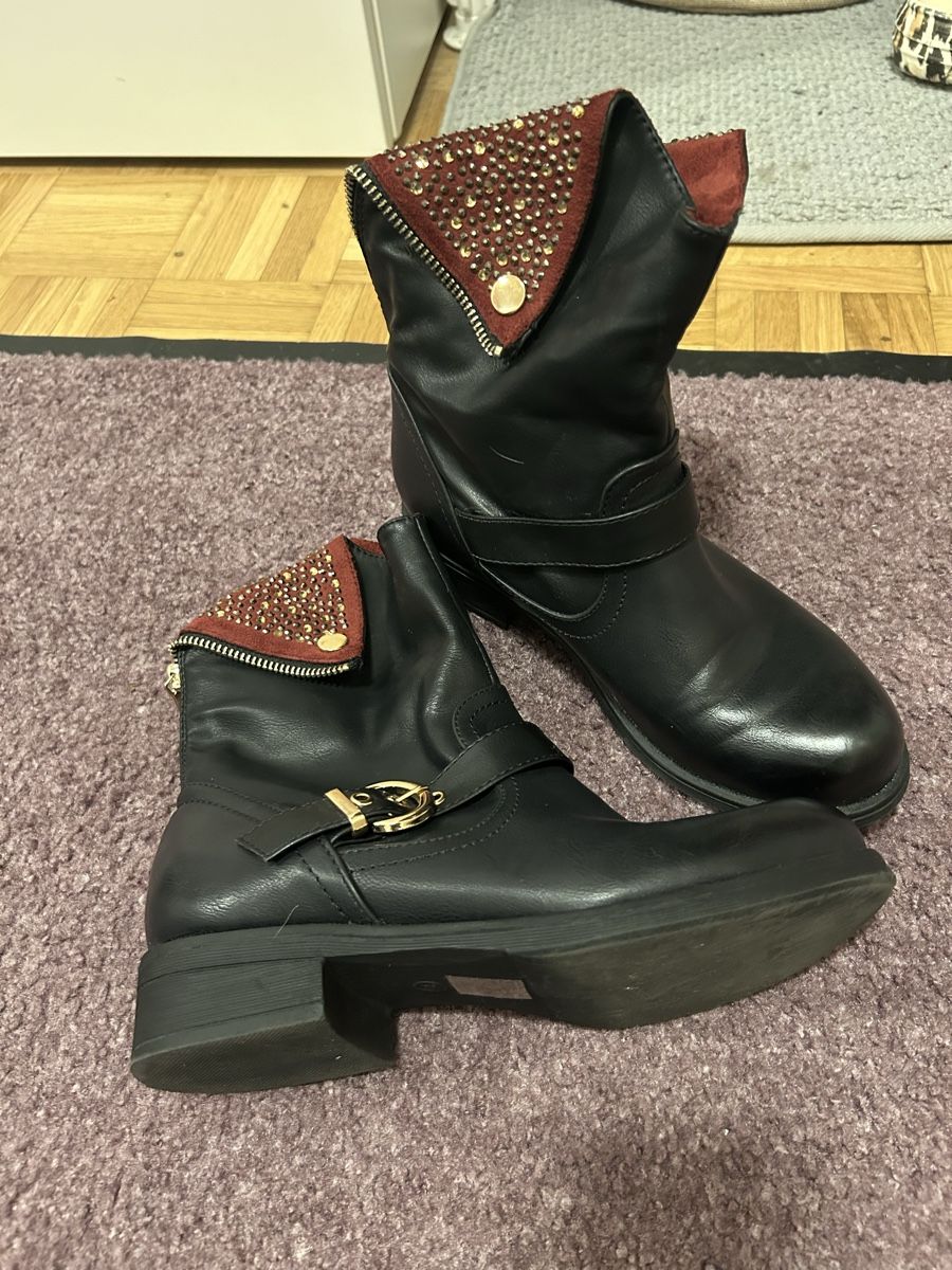 Chaussures femmes: Damenschuhe – D'occasion à Dättwil AG par coi_5vwk 1