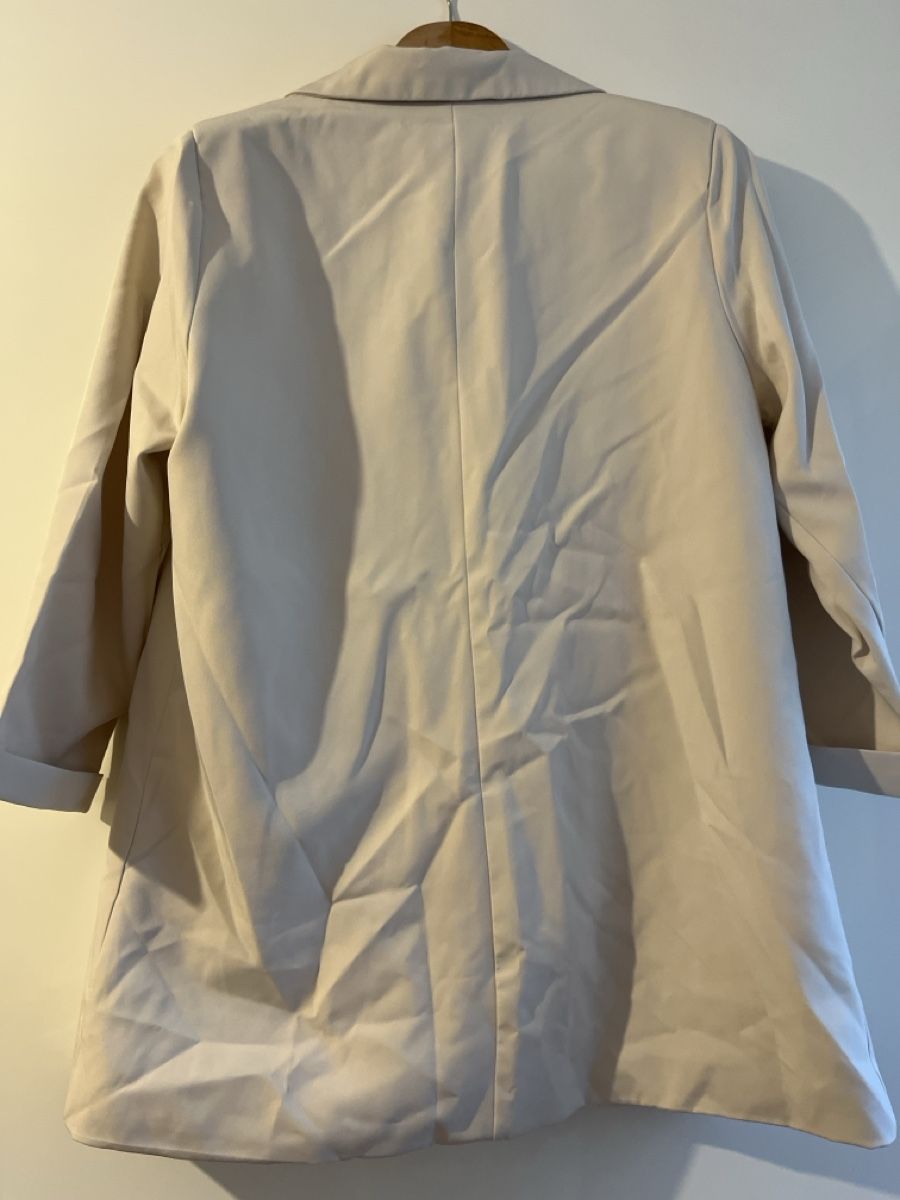 Cappotti: Beiger Blazer Neu, L – Nuovo (secondo la descrizione) da Winterthur venduto da Bloom0 1