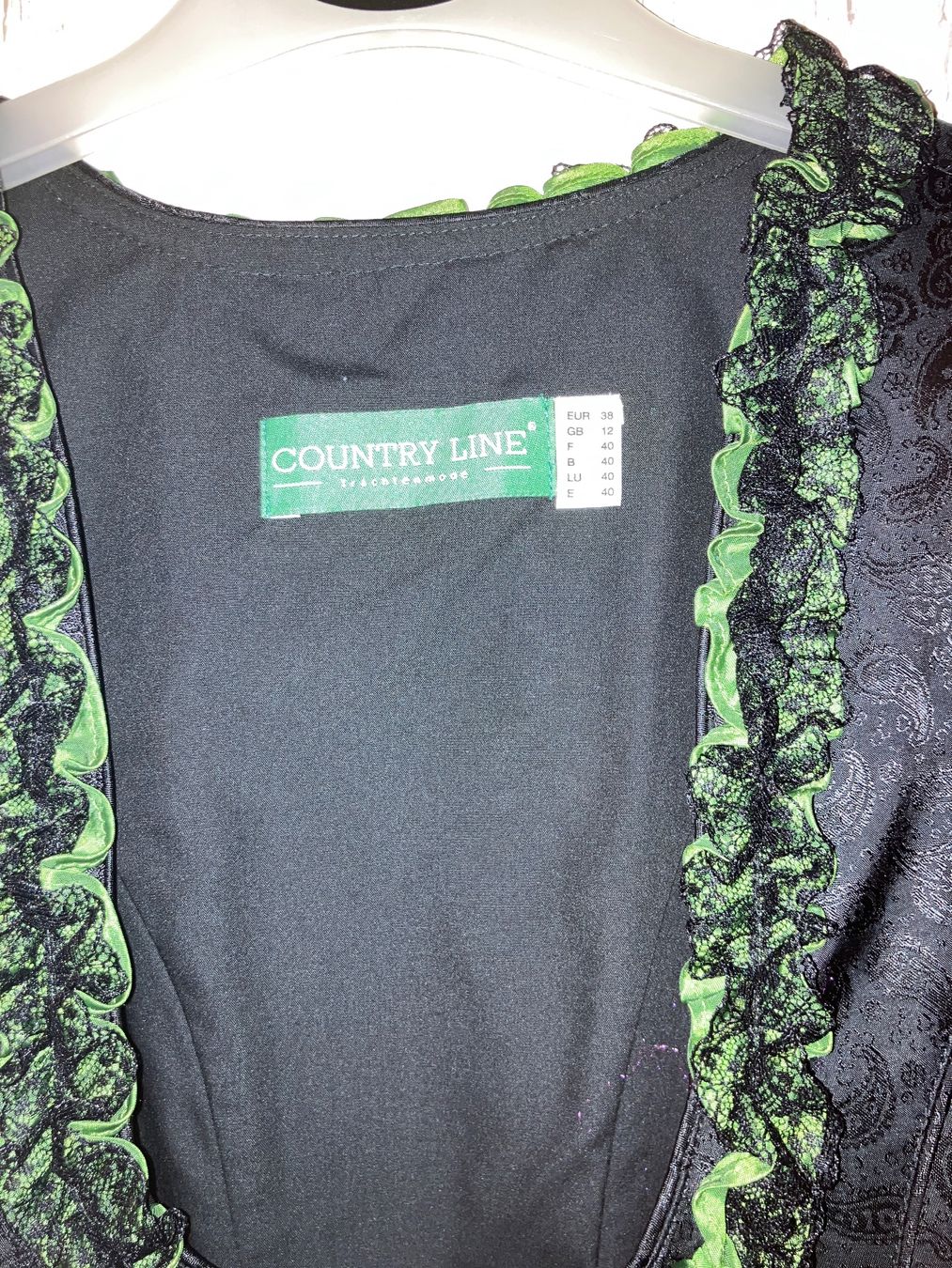 Vestiti: Dirndl Country Line – Usato da Brienz BE venduto da kehg65 1