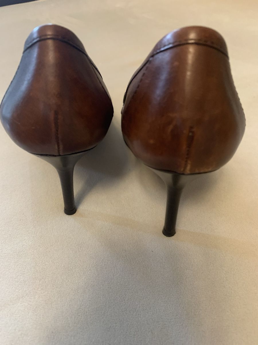 Gucci Chaussures femmes: Gucci Schuhe – D'occasion à Bergdietikon par zor_856j 4