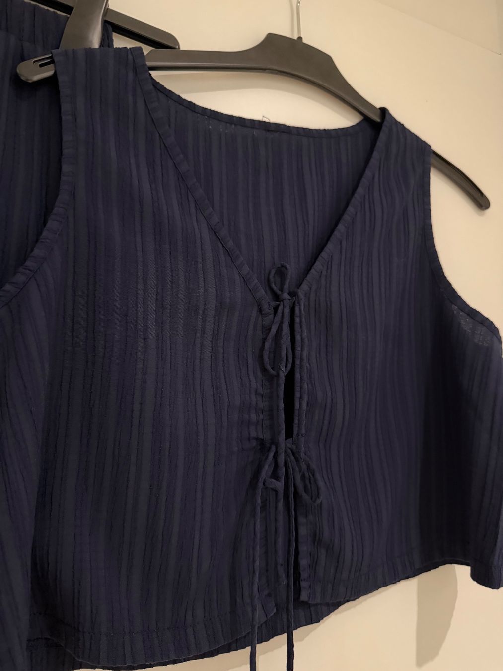 Shein Lotti di vestiti: Ensemble top | short – Nuovo (secondo la descrizione) da La Chaux-de-Fonds venduto da 19_po 1
