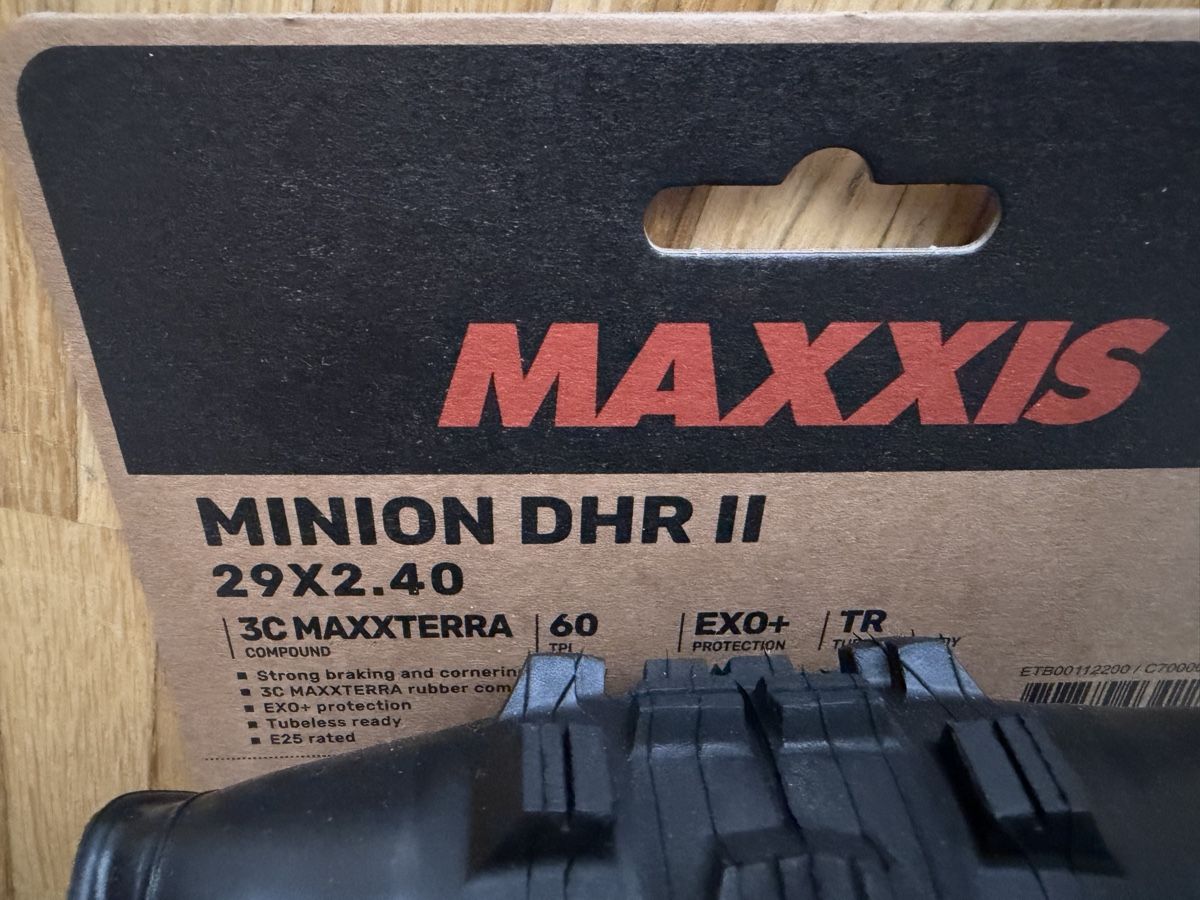 Maxxis Pezzi di ricambio: Maxxis Minion DHR 2 – Nuovo e nell'imballaggio originale da Laufen venduto da Tremaex 1