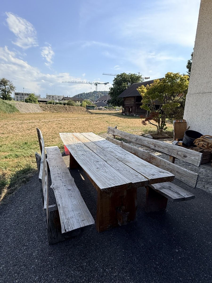 Tische: Holzbank -Tisch Garnitur – Gebraucht aus Schafisheim von Flawiia 1