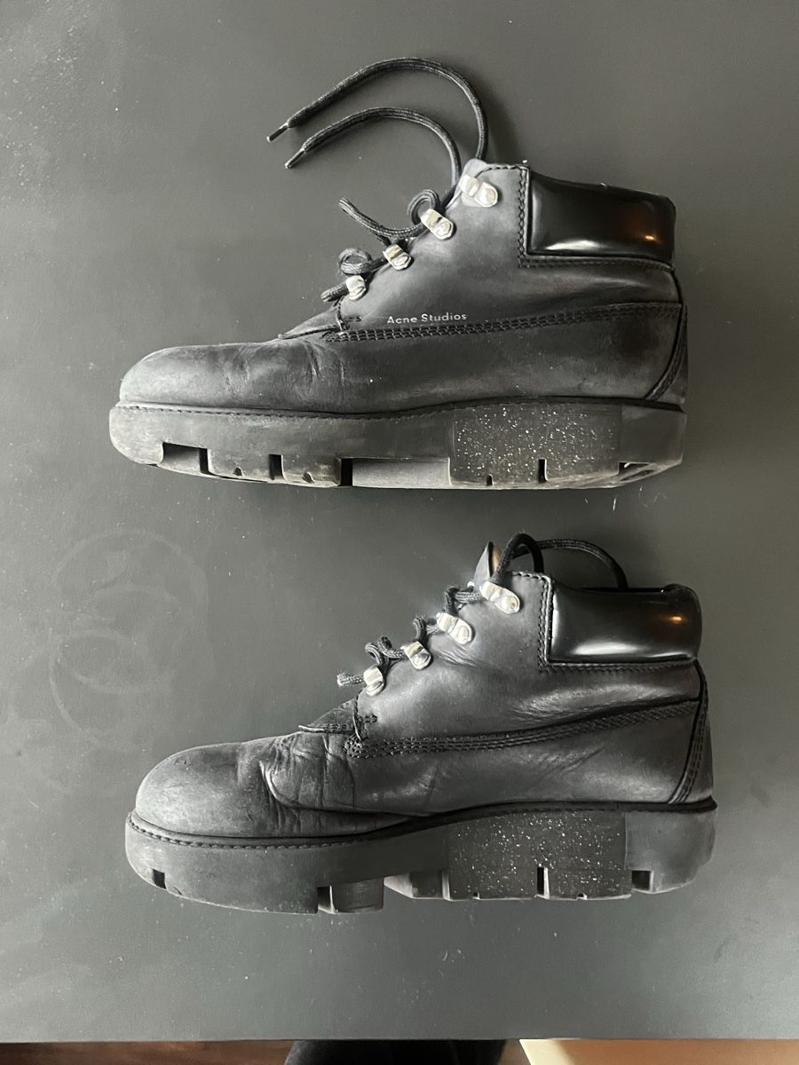 Acne Studios Herrenschuhe: Acne Studios Platform Boots, Size 39Black Leather – Gebraucht aus Zürich von MariKondo 1