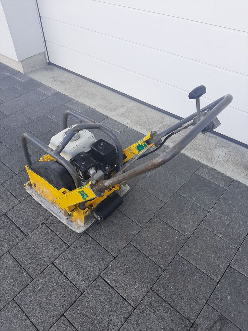 Wacker Neuson Alle Maschinen: Vibroplatte Rüttelplatte Wacker Neuson Honda – Defekt aus Rain von Kleinmoto 1
