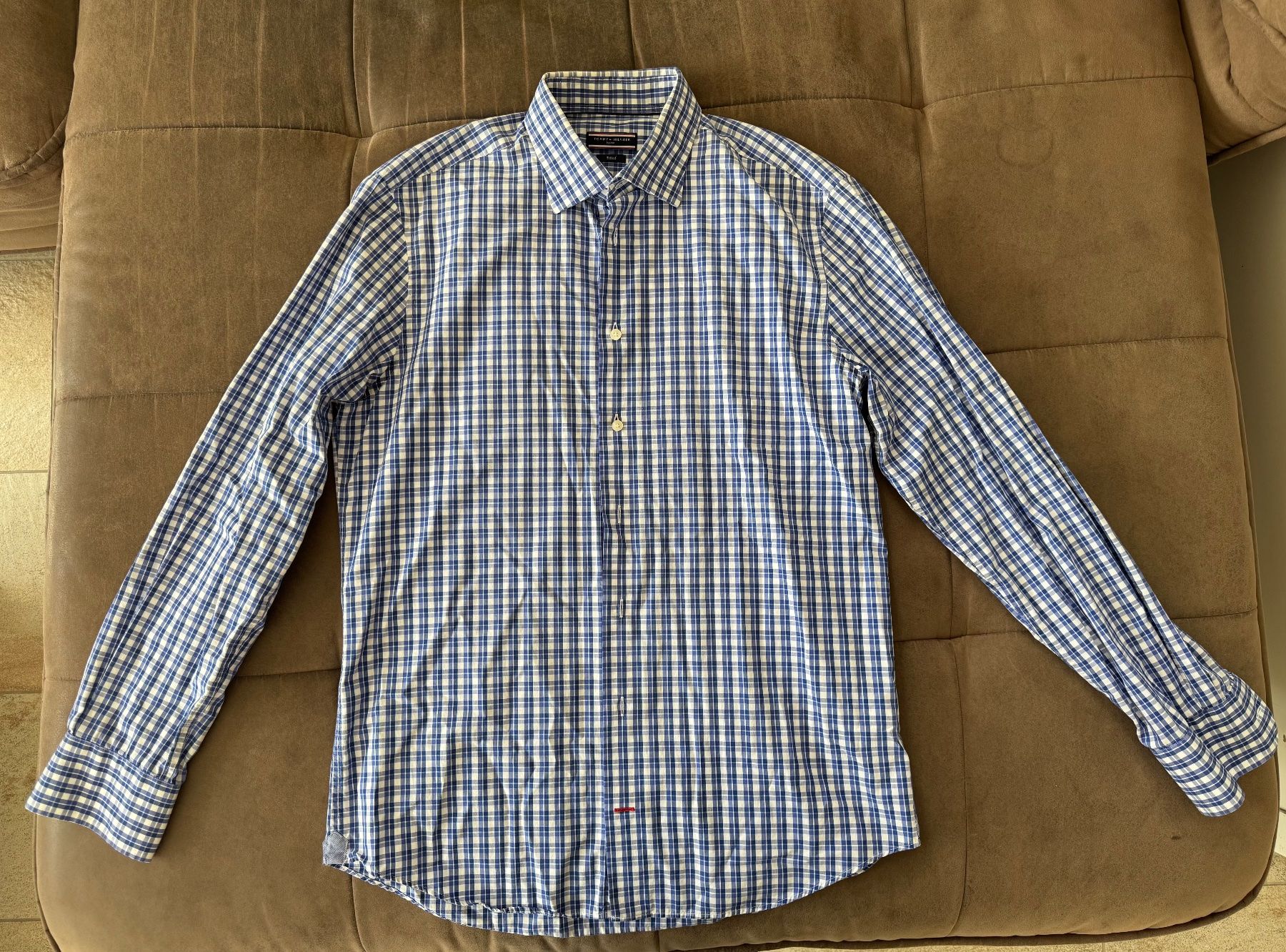 Tommy Hilfiger Hemden: Hemd – Neu (gemäss Beschreibung) aus Buchs SG von BubiLuna 1