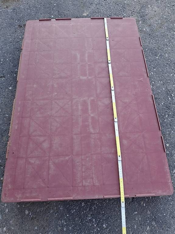 Pallets: Kunstoffpalette – Usato da Siebnen venduto da Grosswis50