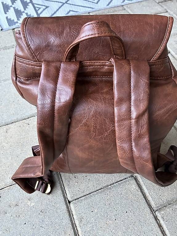 Zaini: Tagesrucksack – Usato da Münsingen venduto da mus_7tm9 2