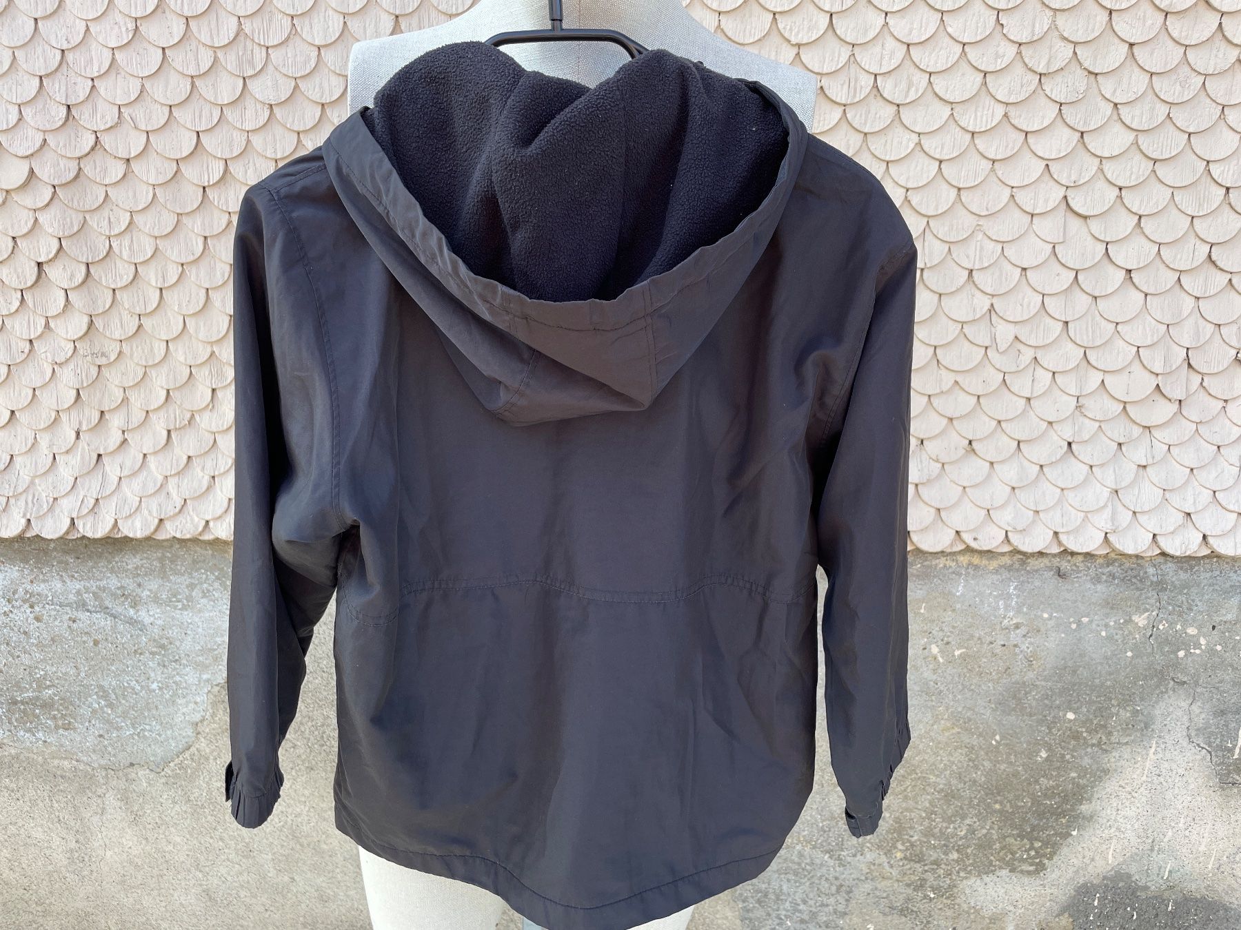 Adidas Giacche & Cappotti: ADIDAS Kapuzen Jäckchen Gr. 128 – Usato da Frasnacht venduto da GracyStore 2