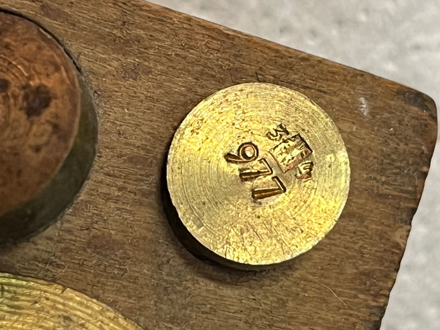 Bilance e pesi: Gewichtssteine – Usato da Kandergrund venduto da honey-art_and_more 4