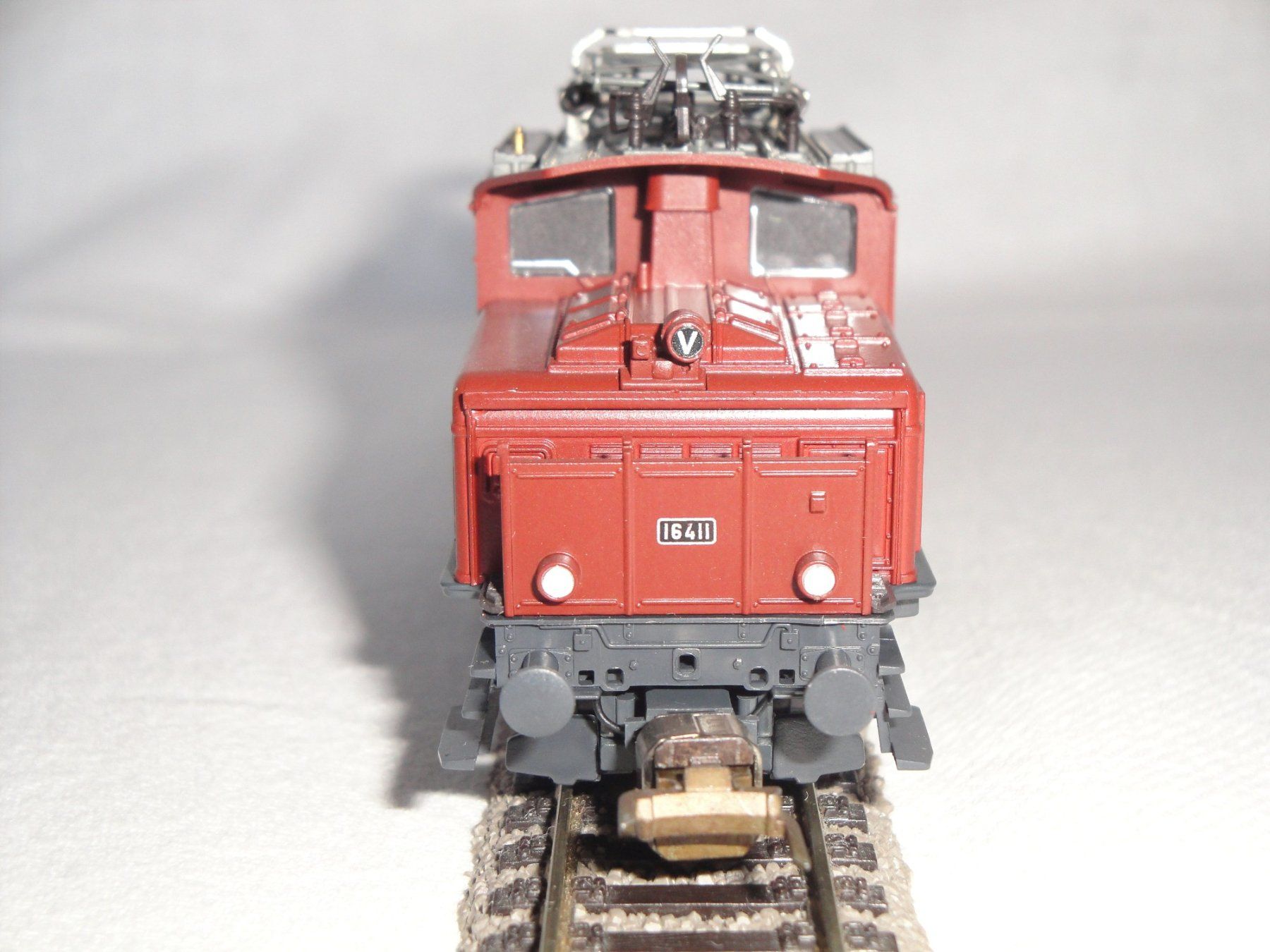 Roco Modelleisenbahnen: Roco SBB-Ee 3/3 16411, digital mit Digitalkupplungen – Neu und originalverpackt aus Wolfwil von heinzs3575 5