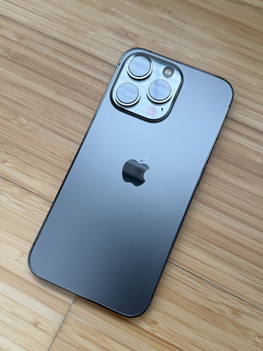 Apple Telefoni cellulari / Smartphones: iPhone 13 Pro 256GB Graphite - Neuwertig – Usato da Galgenen venduto da White73 2