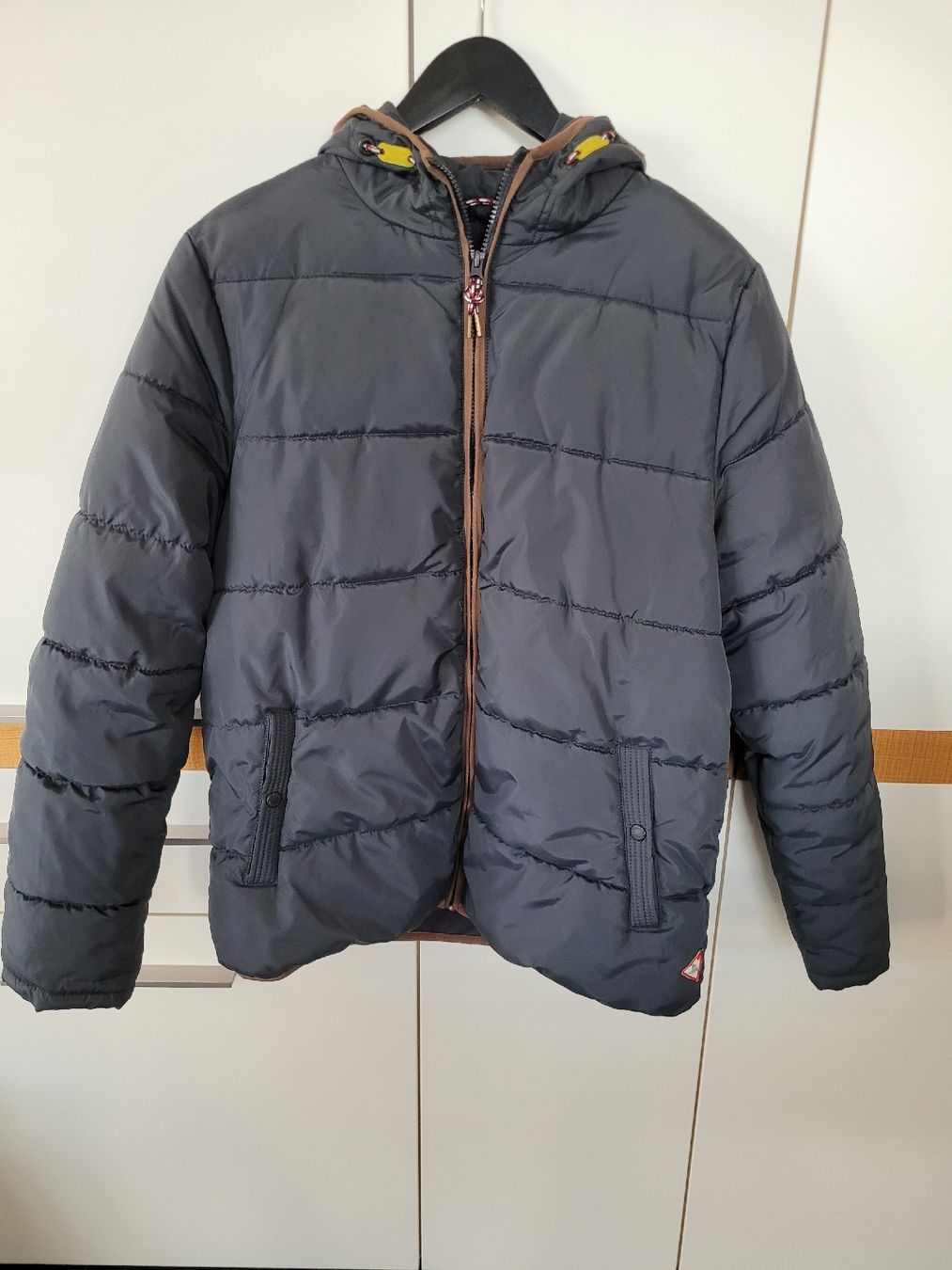 Tom Tailor Jacken & Mäntel: Schwarze Winterjacke Gr. 176 Tom Tailor  – Gebraucht aus Erlinsbach SO von Elso72