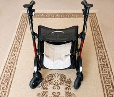TOPRO Troja Rollator Grösse M – faltbar mit Tasche