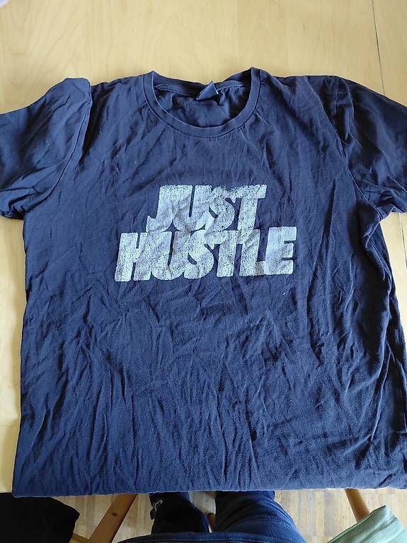 Camicie, T-shirt & Polo: 5 T-Shirt gr. M – Usato da Ostermundigen venduto da deb1deb1 4