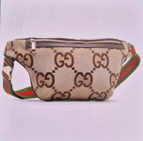 GUCCI Gürteltasche Beige