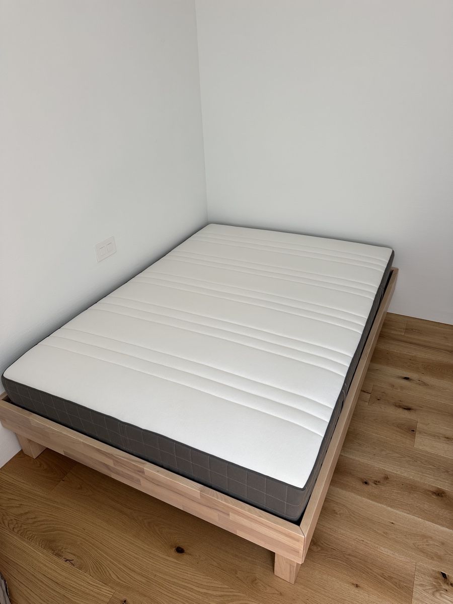 Betten: Bett 140x200 – Gebraucht aus St.Moritz von marog90