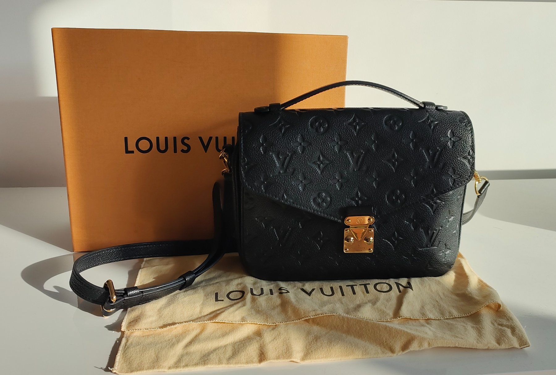 Louis Vuitton Borse: Louis Vuitton Metis Pochette – Usato da Meilen venduto da Aphrodite87 1