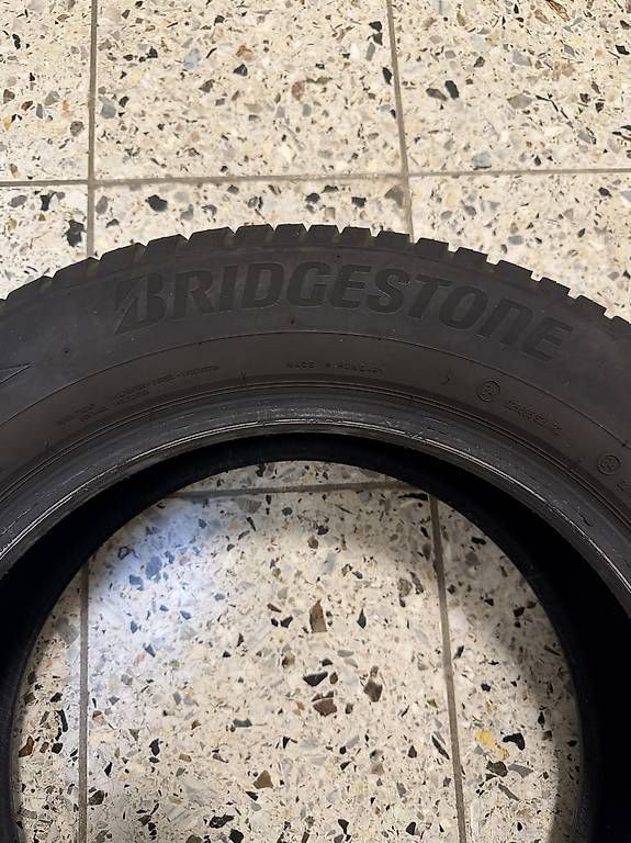 Continental Pneumatici & Ruote complete: Winter Pneu (Toyota Corolla) – Usato da Zumikon venduto da abu_f2nn 3