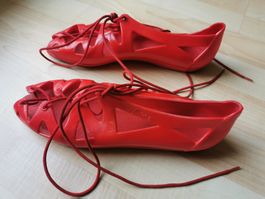 rote Vintage Badeschuhe Sandalen aus Kunststoff Gr. 36