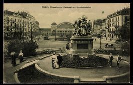 AK Basel, Strassburgerdenkmal mit Bundesbahnhof