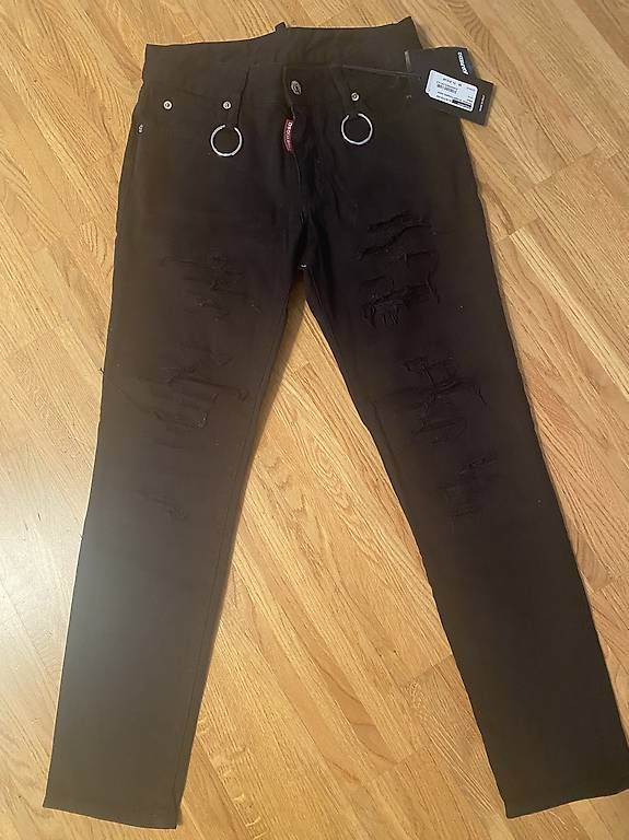 Jeans: Dsquared2 Jeans – Gebraucht aus Langnau am Albis von Monikacv16 1