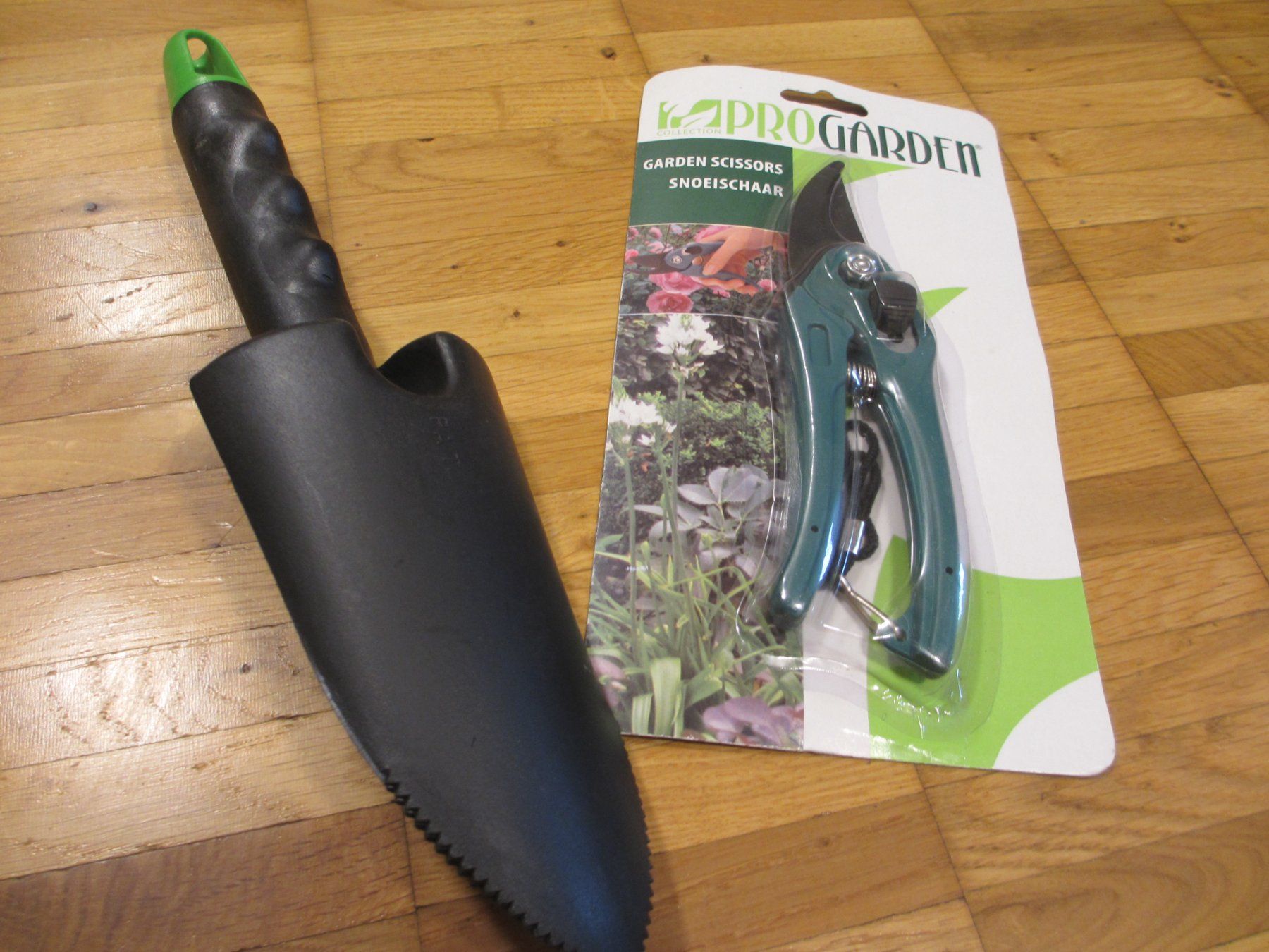 Tutti gli attrezzi: Garten Set – Nuovo e nell'imballaggio originale da Herisau venduto da fan_h9qj