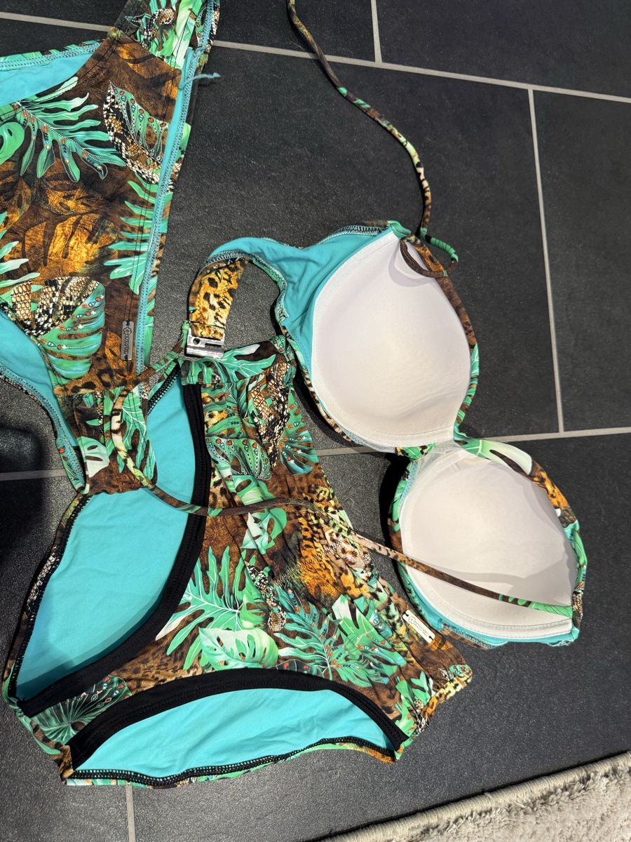 Costumi da bagno & Bikini: Original Bikini mit Dschungel Muster, Grösse 38 – Nuovo (secondo la descrizione) da Niederhasli venduto da R__A 1