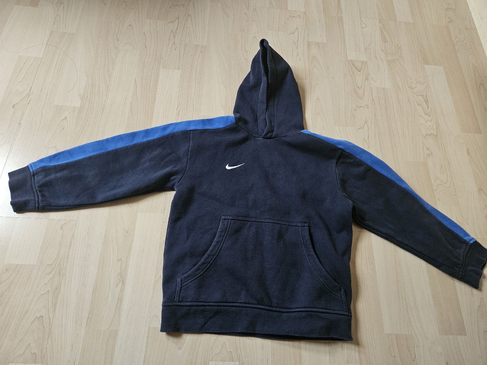 Nike Pulls & Sweat-shirts: Nike Pulli – D'occasion à Oberkulm par Preneur