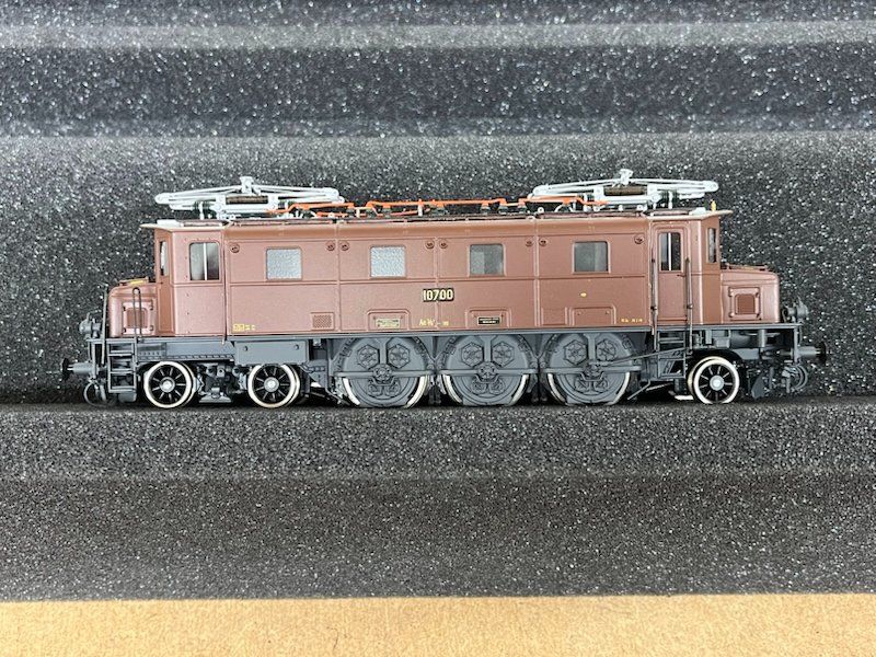 Lemaco Modellini di ferrovie: SBB Ae 3/6 I Lemaco DC – Usato da Büsserach venduto da ModellbahnDepot 1