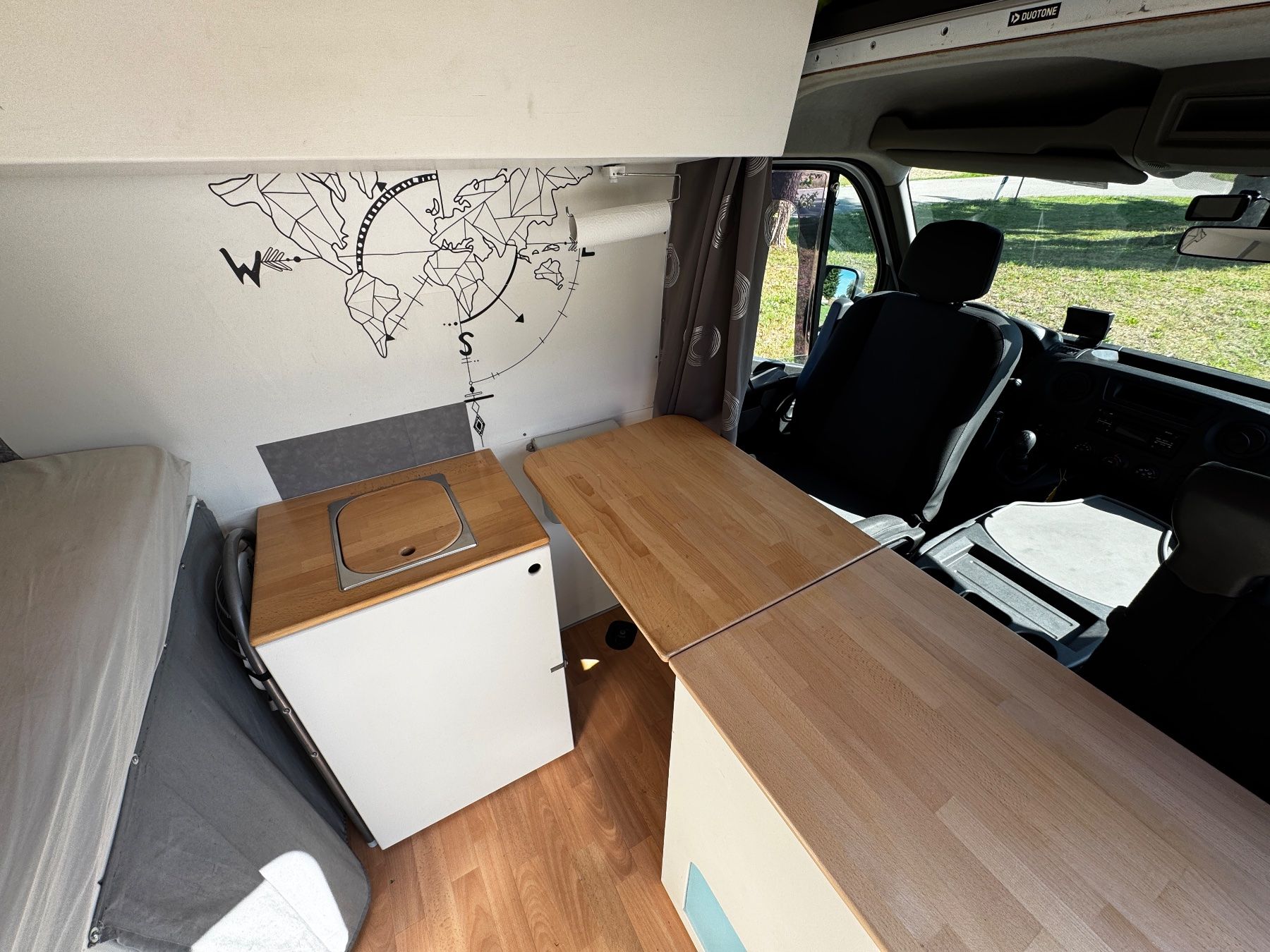 Renault Véhicules de camping: Renault Master Camper Van – D'occasion à Oetwil am See par flader85 3