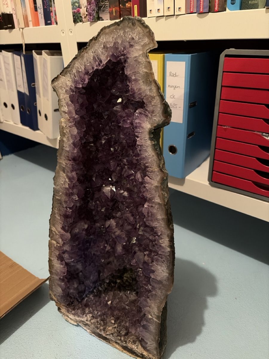 Mineralien & Heilsteine: Amethyst – Gebraucht aus Root von 156500 1