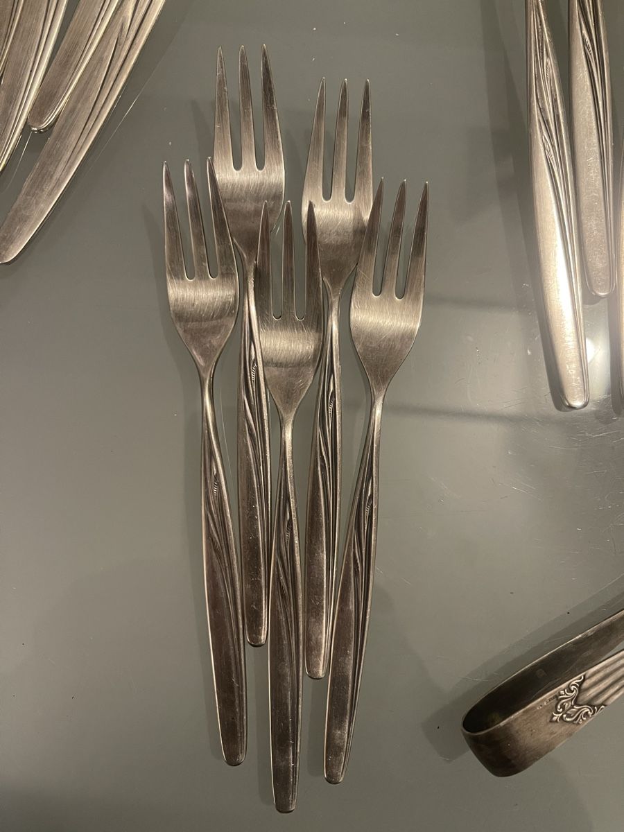 Set di posate: Besteck-set versilbert – Usato da Schlieren venduto da Mattis123 2