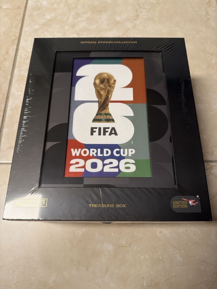 Panini Cartes à collectionner: Panini treasure box  – Neuf avec emballage d'origine à Niederlenz par EAB_GmbH