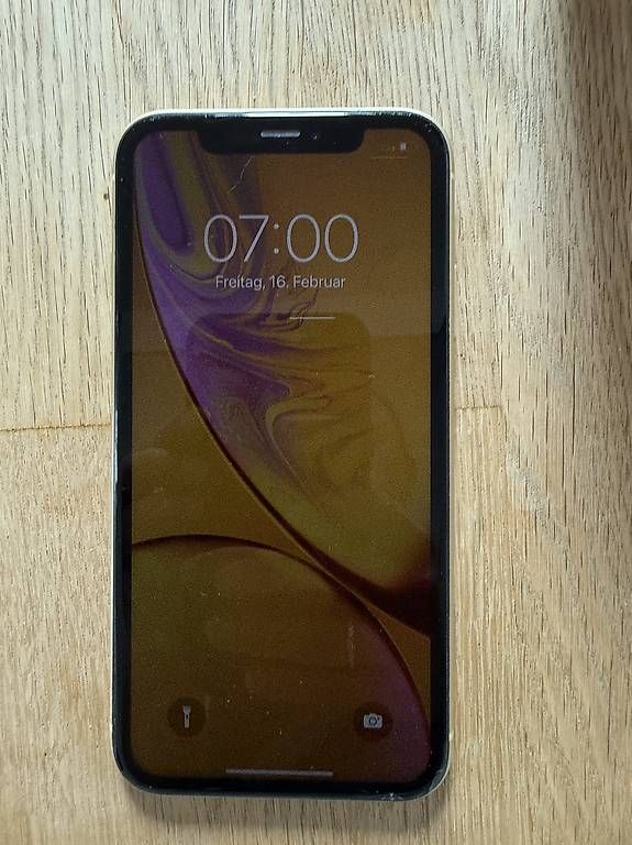 Apple Telefoni cellulari / Smartphones: IPHONE xR gelb / 64 GB – Usato da Niederwil AG venduto da lar_yhz5 1