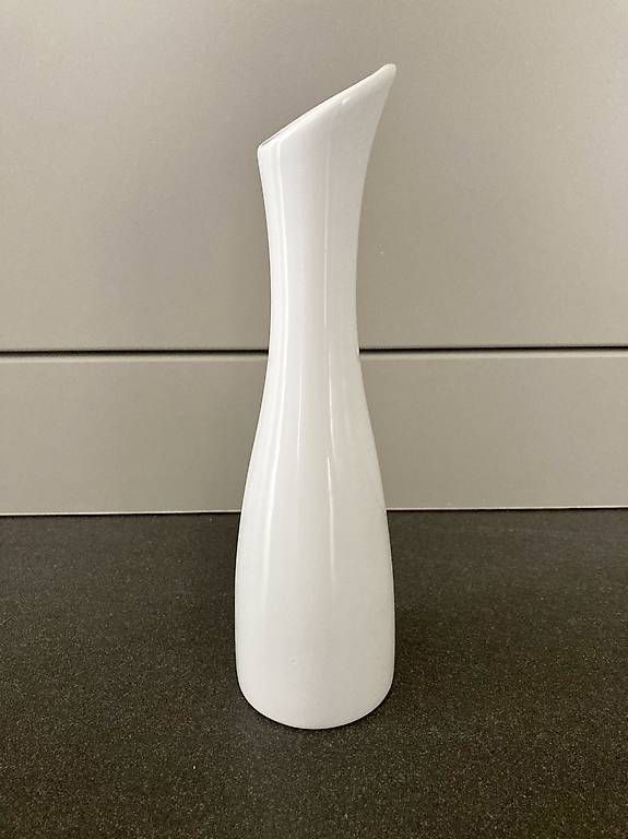 Vasen & Gefässe: Schlichte Vase  – Gebraucht aus Muttenz von jea_2wtm 1