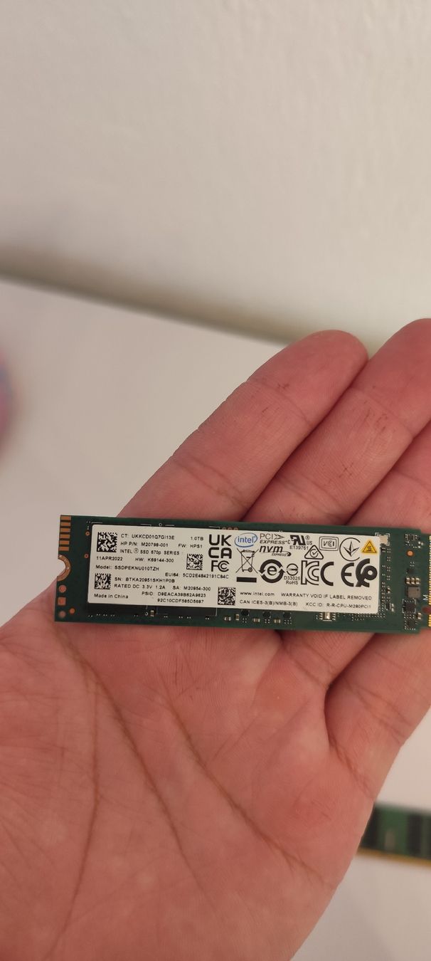 Intel Harddisks: 1TB SSD M2 – Gebraucht aus Emmenbrücke von adn_2757 3