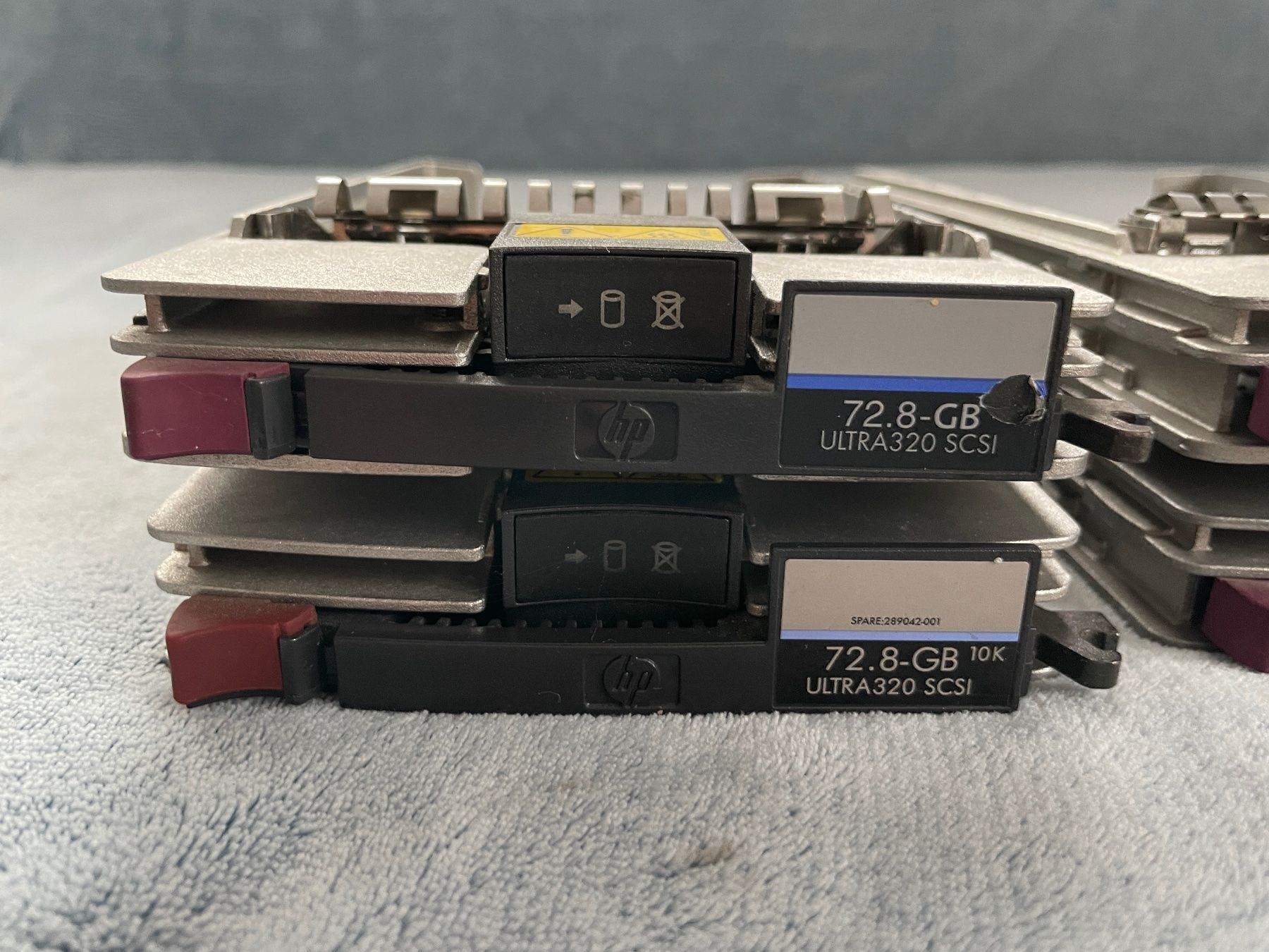 Server: 4 HP HDD Server Caddy 3.5" – Gebraucht aus MAGDEN von GoldenEagle2020 1
