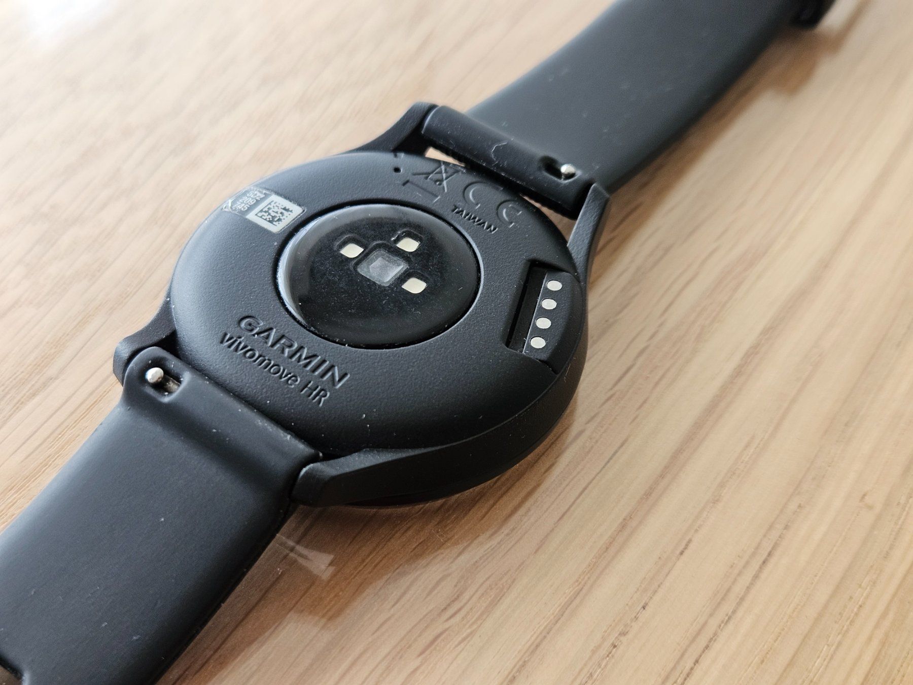 Garmin Smartwatch: Vivomove HR – Gebraucht aus Rorschacherberg von easiracer 2