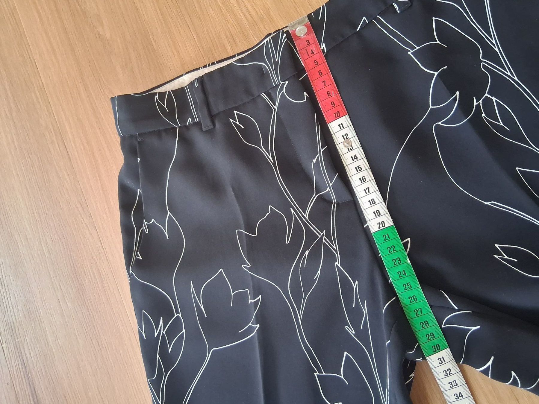 Max Mara Pantaloni: Max Mara Studio Stoffhose Gr. 38 – Usato da Lengnau AG venduto da Nathi88 6