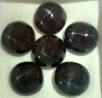 6x Diopsides étoilés 46.36 ct - Valeur 530.- Fr