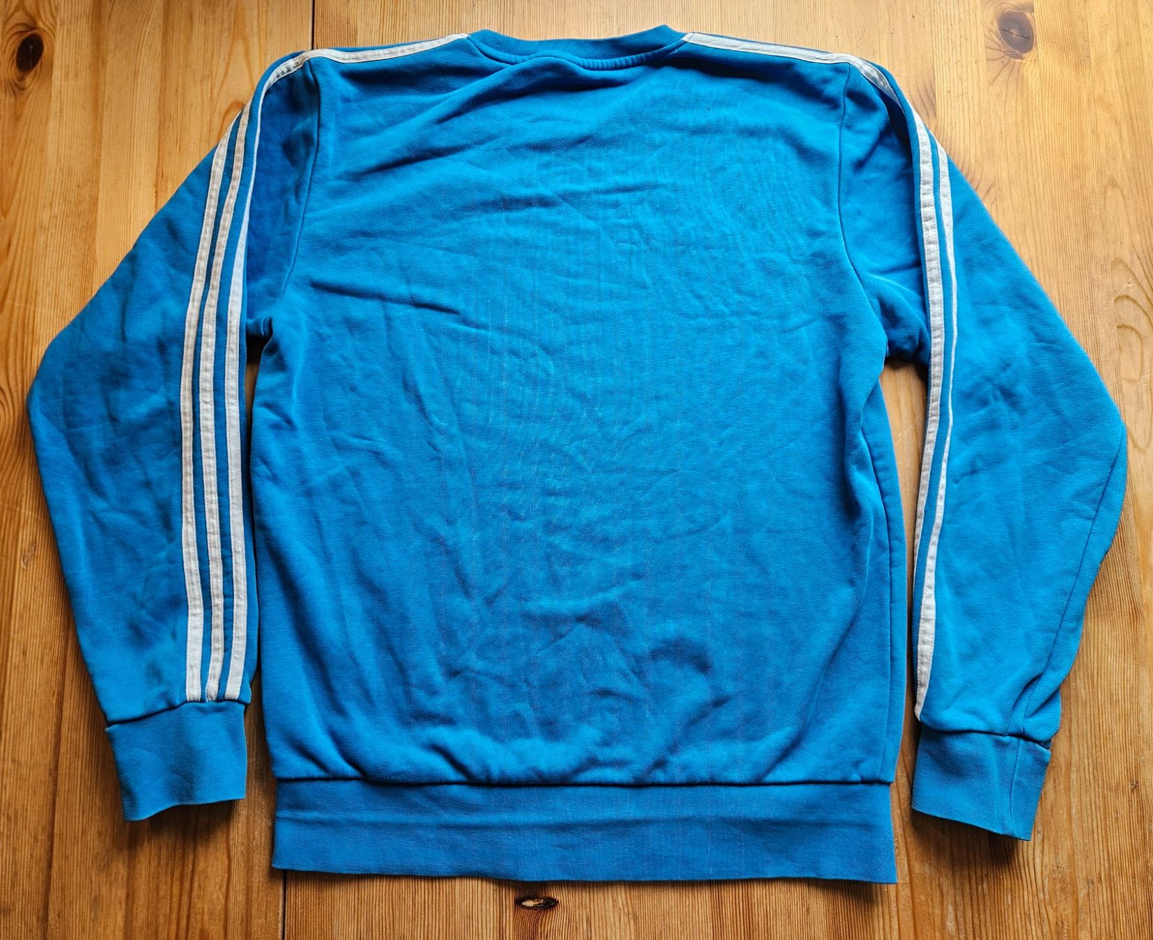 Adidas Leibchen & Hosen: Real Madrid Pullover adidas Gr. M Spanien Fussball Training – Gebraucht aus Hägglingen von United-Village-Trade 5