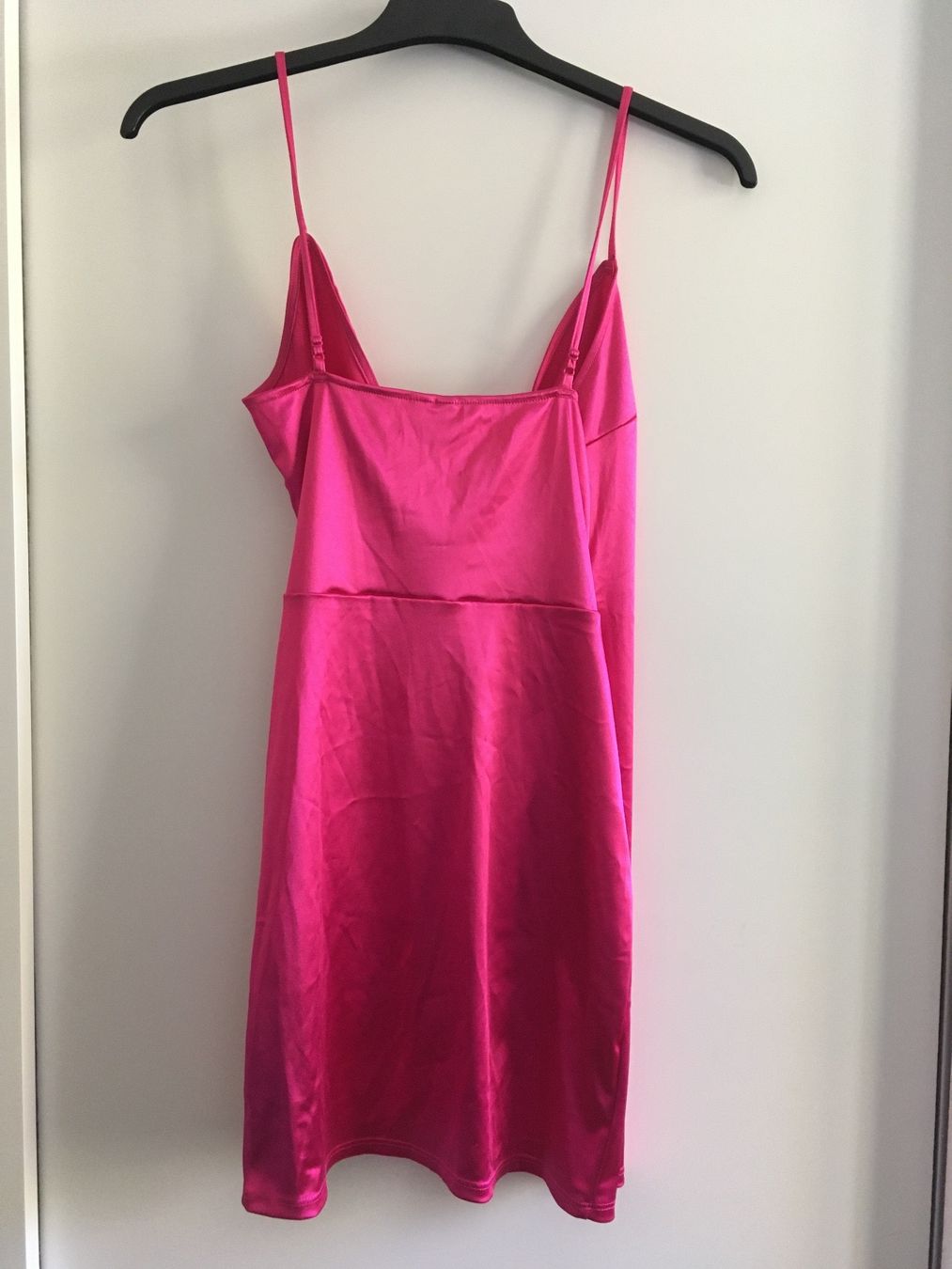 H&M Vestiti: Robe rose fuchsia H&M Divided – Usato da Sion venduto da edelweissse 2
