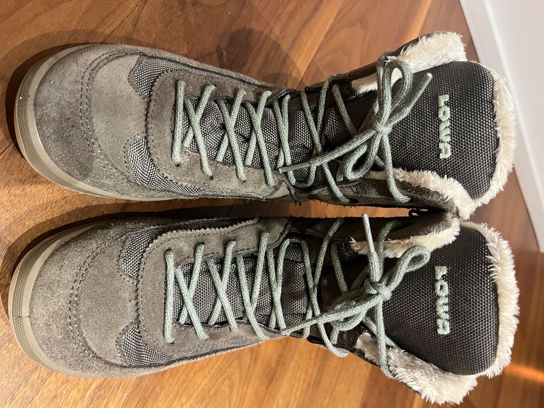 Lowa Scarpe da uomo: Lowa Winterschuh Gr. 33 – Usato da Wigoltingen venduto da Pigi84 1