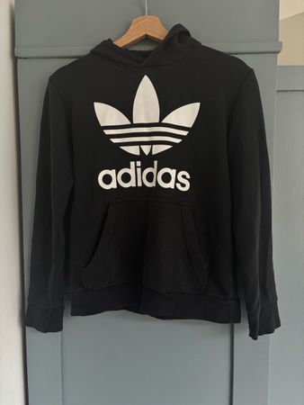 Adidas Pullover in der Grösse 158