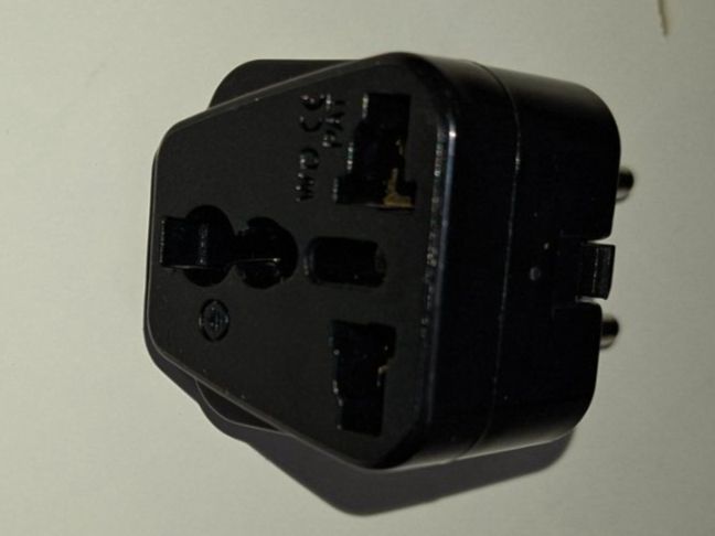 Laufwerke & Adapter: Schweizer Standard 3-Pol-Adapter – Neu (gemäss Beschreibung) aus Wettingen von Wendemarket 3