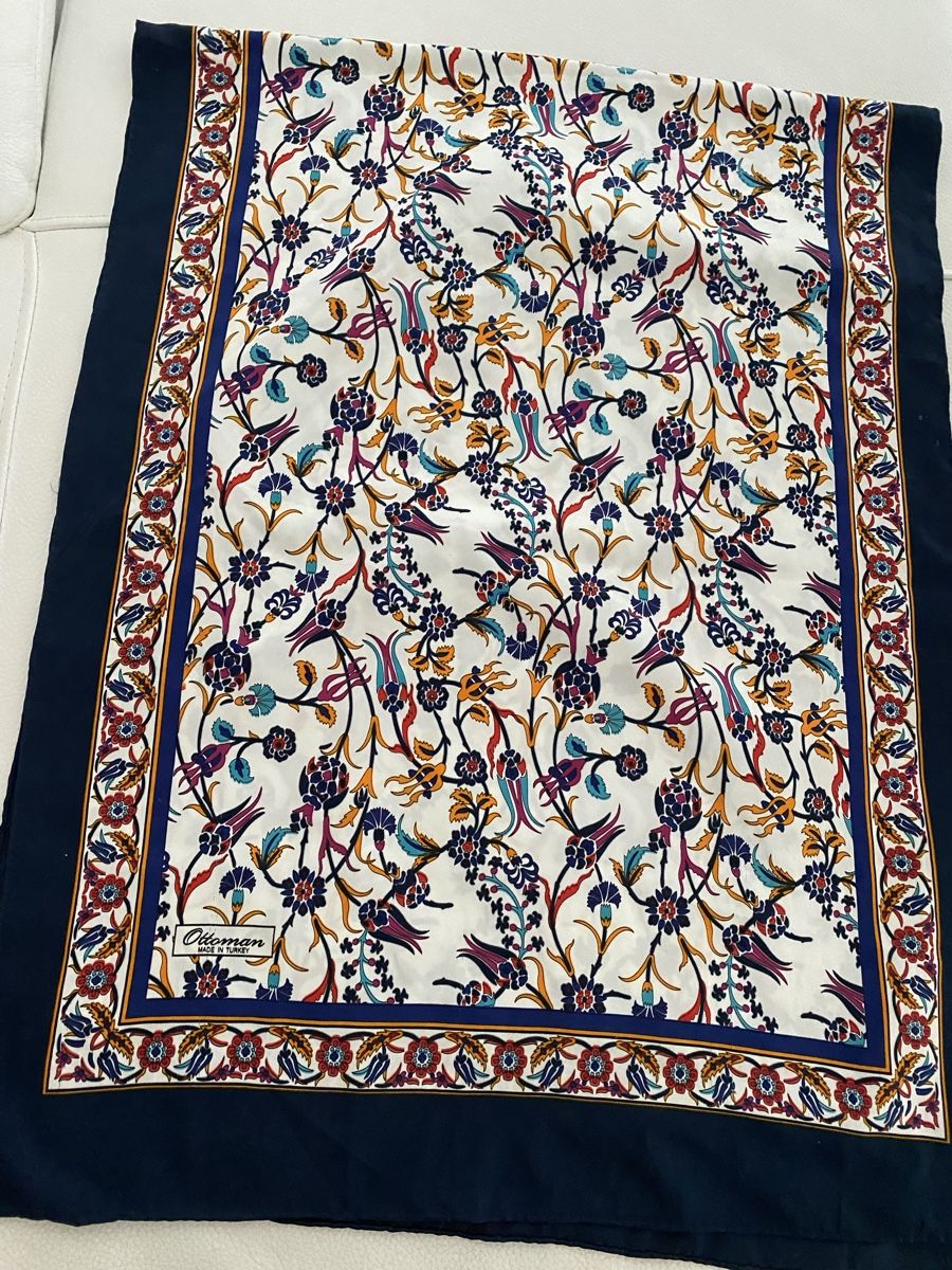 Foulards, Tücher & Schals: Seiden Schal 🌸 – Gebraucht aus Opfikon von Luis144 7