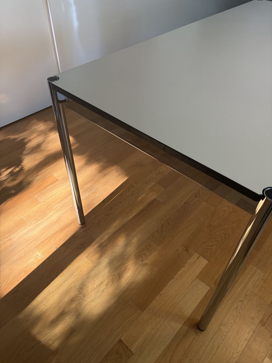 USM Tavoli: USM Haller Tiush 150 x 75 – Usato da Zürich venduto da gabriel11 6