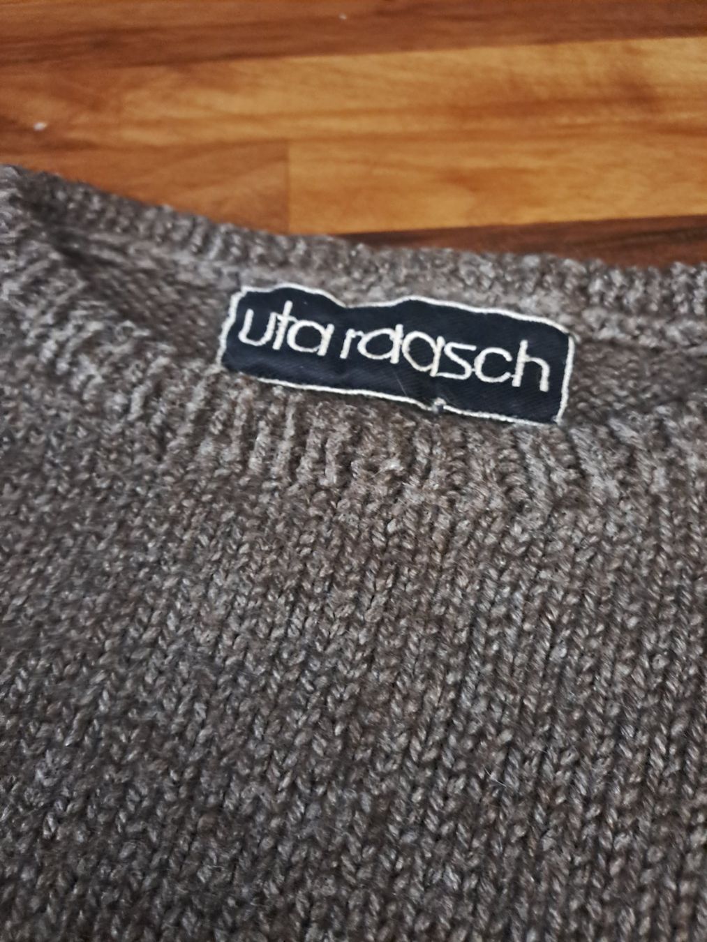 Maglioni & Felpe: Uta Raasch Wollpulli Gr.ca L – Usato da Emdthal venduto da kasira 2