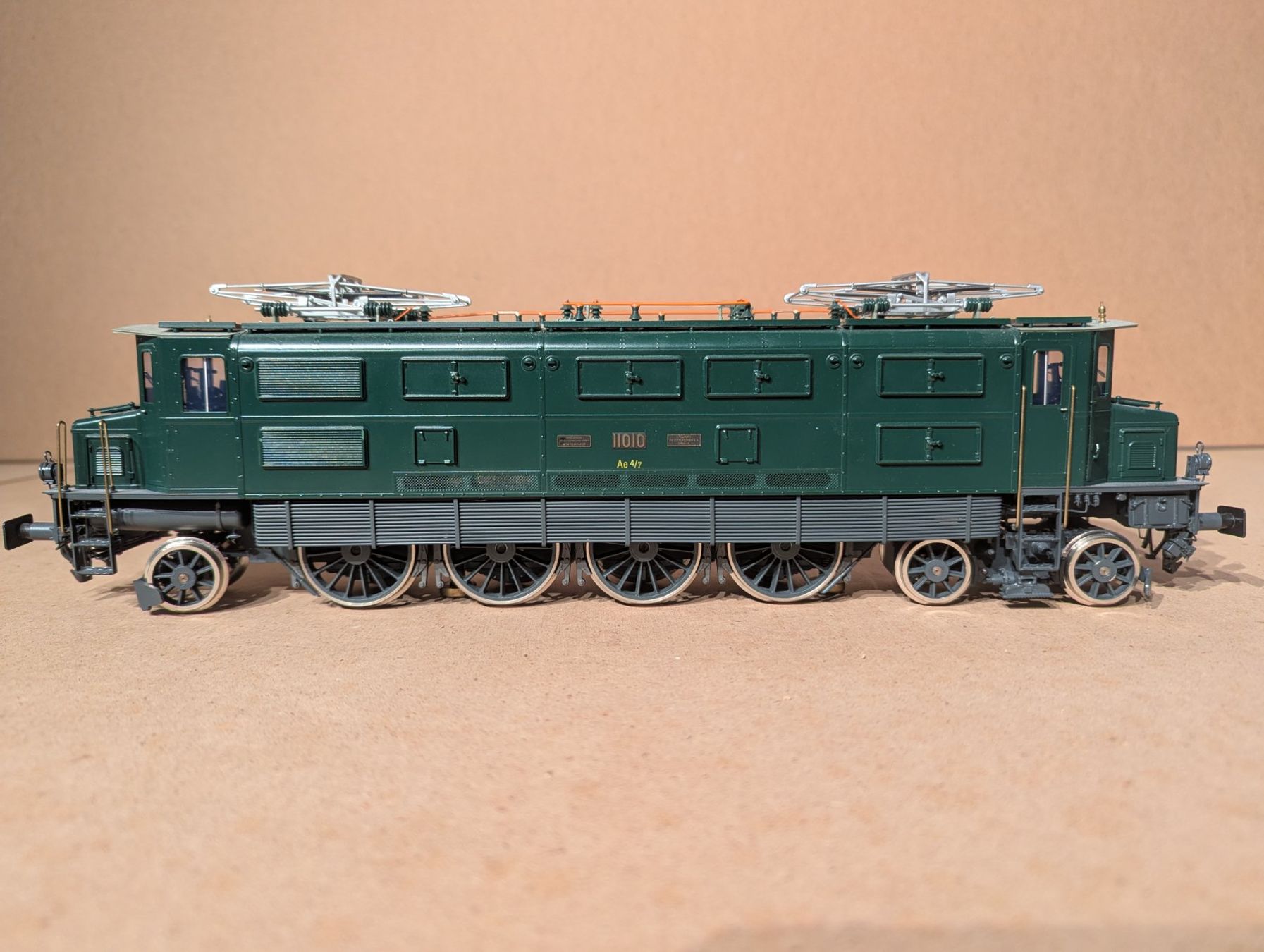Hermann Modellini di ferrovie: Ae 4/7 grün Hermann Spür 0 – Usato da Le Locle venduto da wchs 1